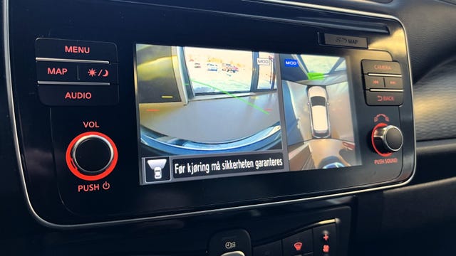 2018 NISSAN LEAF - 13