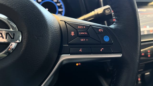2018 NISSAN LEAF - 19