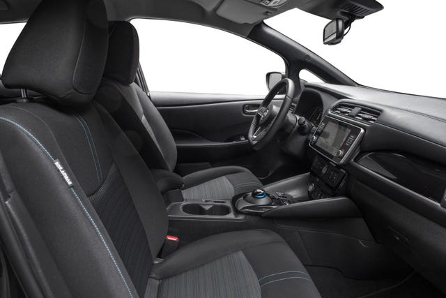 2022 NISSAN LEAF - 24