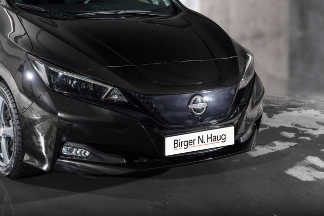SJNFAAZE1U0169731 2022 NISSAN LEAF-2