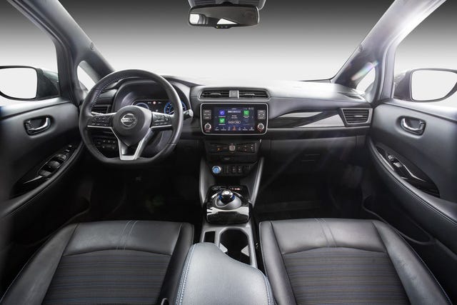 2022 NISSAN LEAF - 21