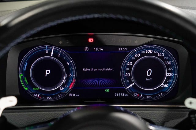 2018 VOLKSWAGEN GOLF - 45