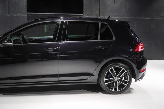 WVWZZZAUZJW805859 2018 VOLKSWAGEN GOLF-4