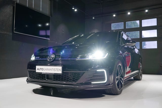 2018 VOLKSWAGEN GOLF - 14
