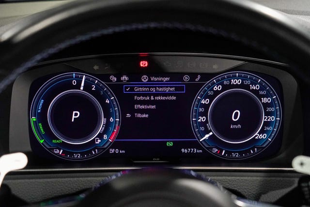2018 VOLKSWAGEN GOLF - 41