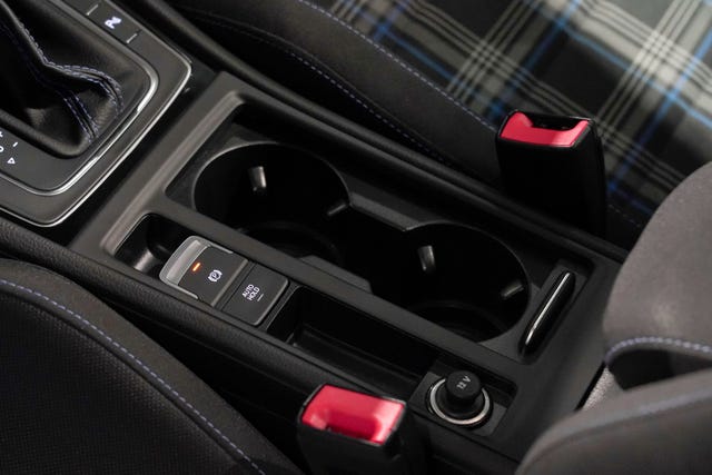 2018 VOLKSWAGEN GOLF - 37
