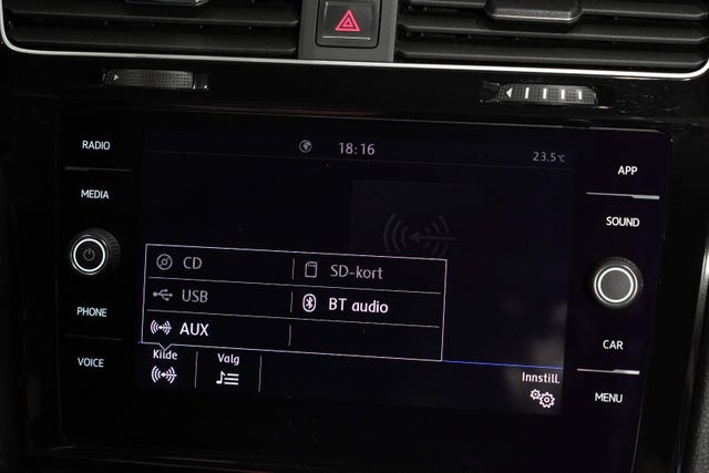 2018 VOLKSWAGEN GOLF - 54