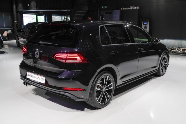 2018 VOLKSWAGEN GOLF - 8
