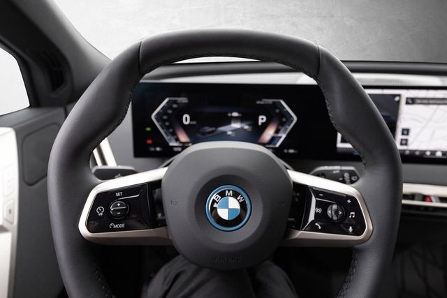 2024 BMW IX XDRIVE 50 - 16