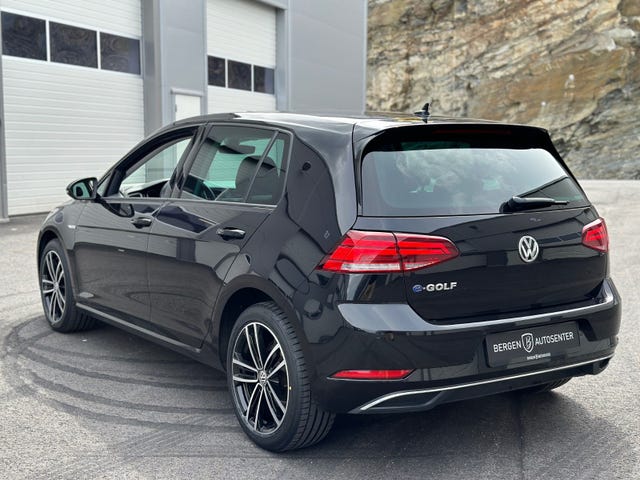 2019 VOLKSWAGEN GOLF - 10