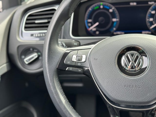 2019 VOLKSWAGEN GOLF - 15