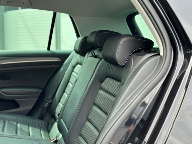 2019 VOLKSWAGEN GOLF - 26