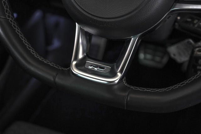 2018 VOLKSWAGEN GOLF - 26