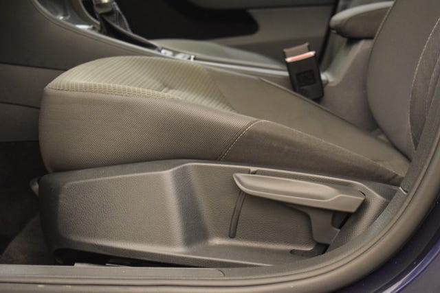2019 VOLKSWAGEN GOLF - 37