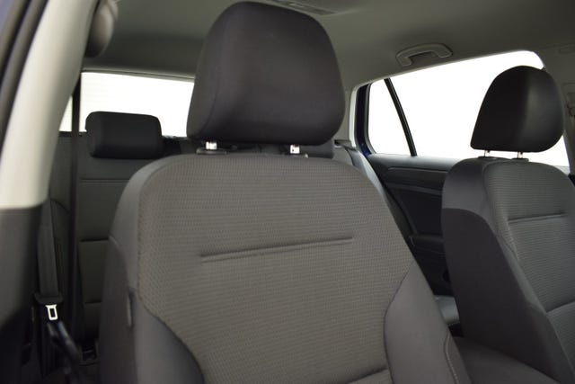 2019 VOLKSWAGEN GOLF - 96