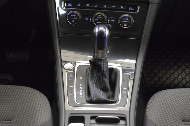 2019 VOLKSWAGEN GOLF - 60