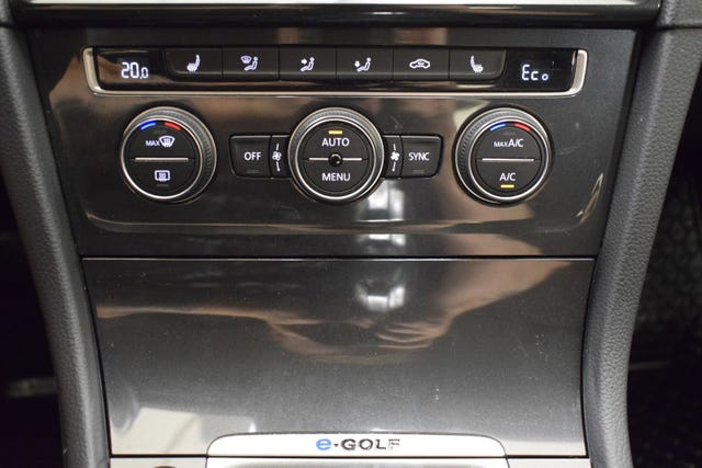 2019 VOLKSWAGEN GOLF - 58