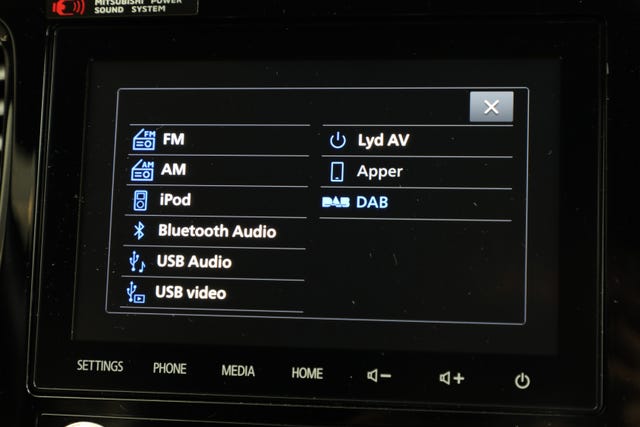 2020 MITSUBISHI OUTLANDER - 31