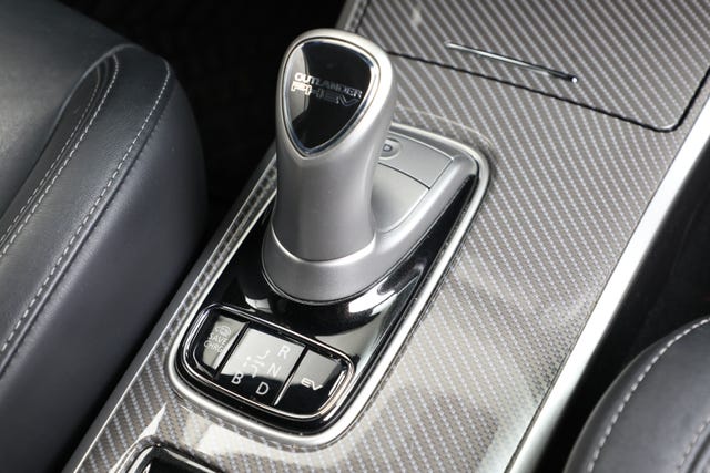 2020 MITSUBISHI OUTLANDER - 21