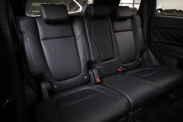 2020 MITSUBISHI OUTLANDER - 24