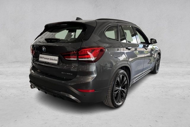 2022 BMW X1 - 5
