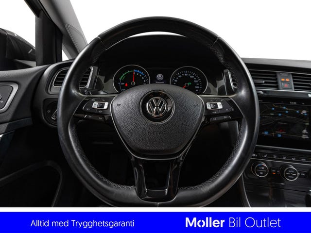 2019 VOLKSWAGEN GOLF - 17