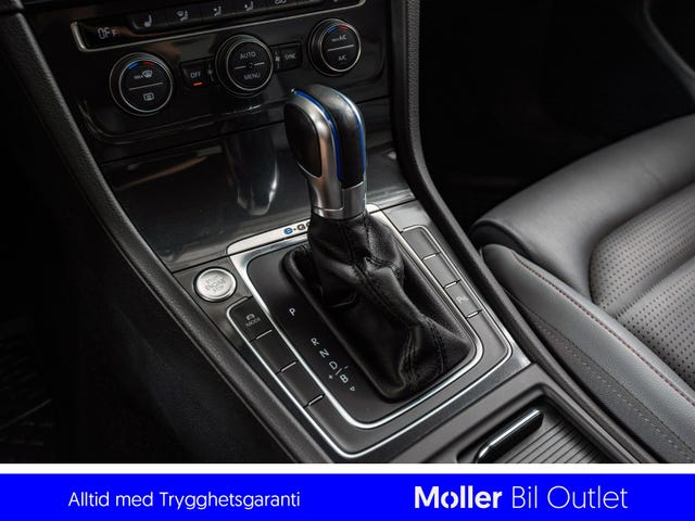 2019 VOLKSWAGEN GOLF - 16