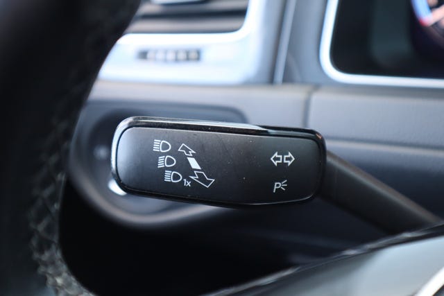 2019 VOLKSWAGEN GOLF - 10