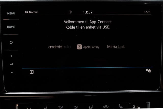2019 VOLKSWAGEN GOLF - 26