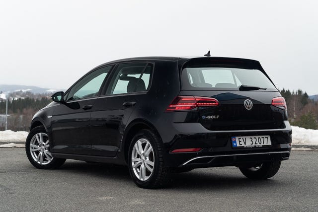 WVWZZZAUZK8903853 2019 VOLKSWAGEN GOLF-3