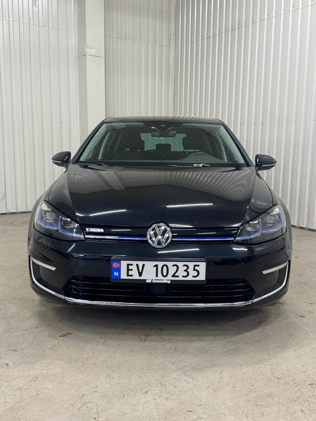 WVWZZZAUZJ8909974 2018 VOLKSWAGEN GOLF-2