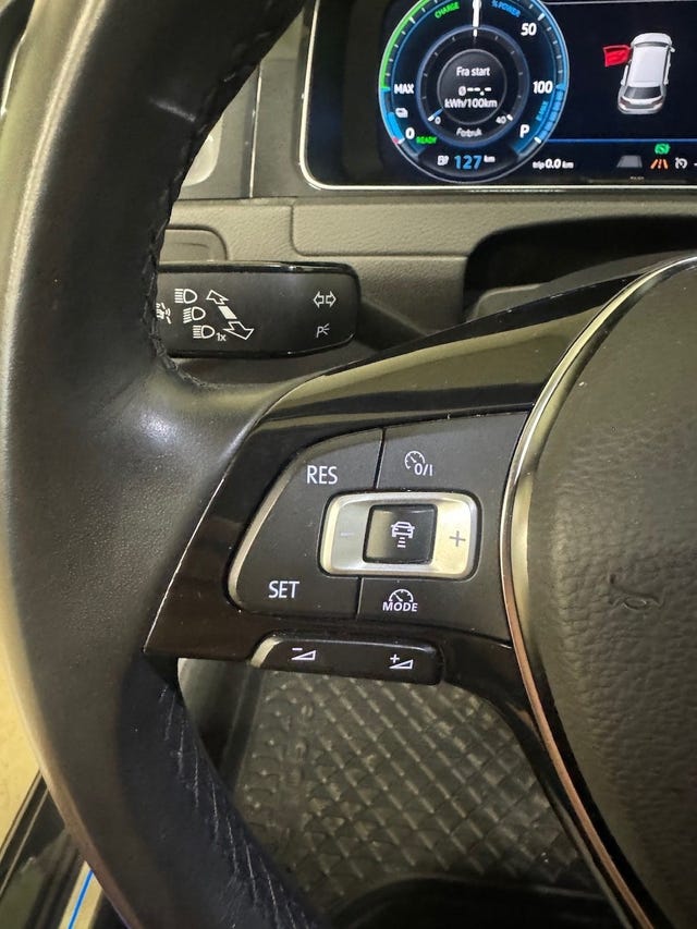 2018 VOLKSWAGEN GOLF - 13