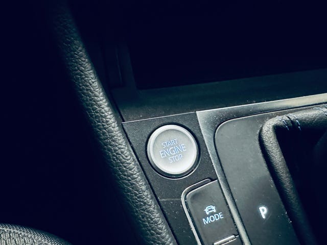 2019 VOLKSWAGEN GOLF - 11