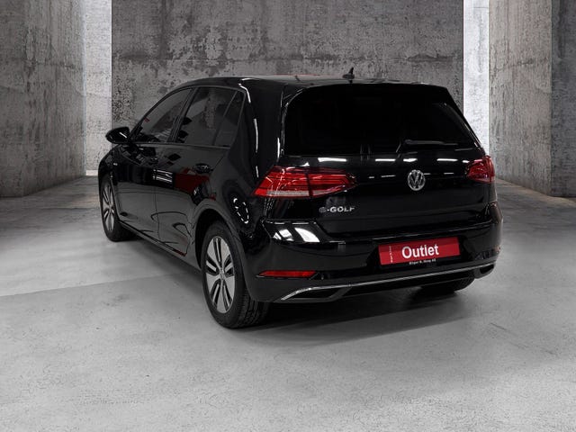 WVWZZZAUZJ8900033 2018 VOLKSWAGEN GOLF-3