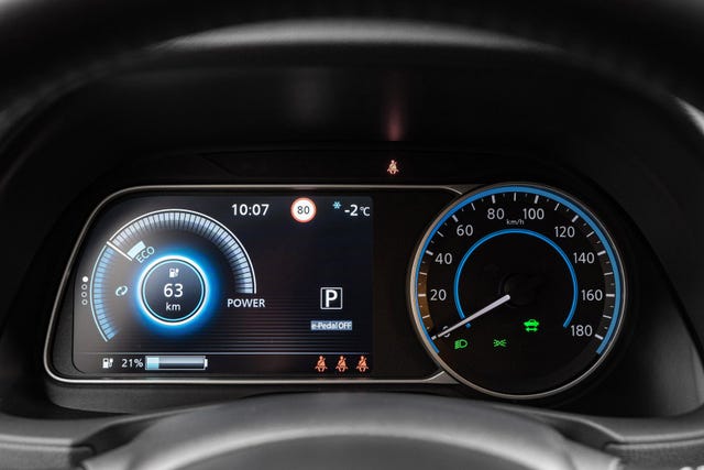 2022 NISSAN LEAF - 14