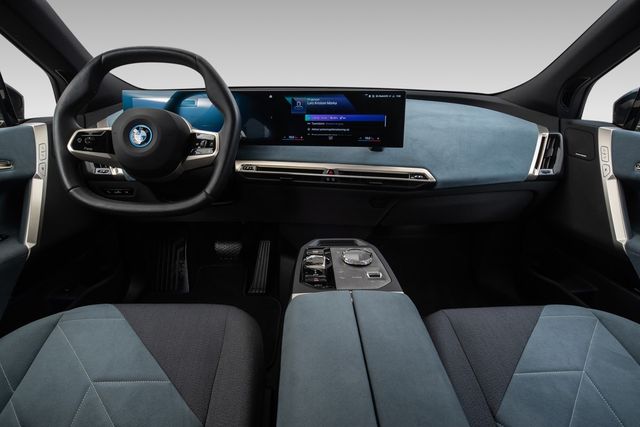 2022 BMW IX XDRIVE 40 - 34