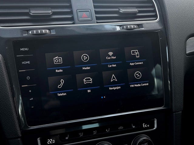 2018 VOLKSWAGEN GOLF - 21