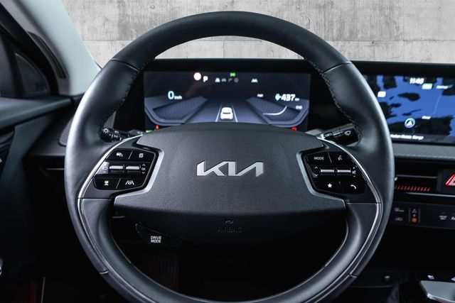 2022 KIA EV6 - 7