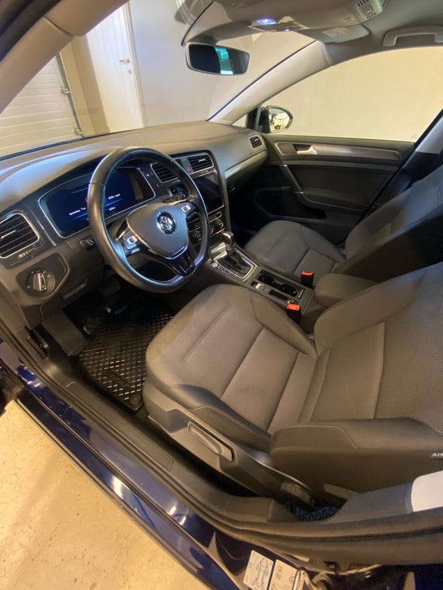 2019 VOLKSWAGEN GOLF - 12