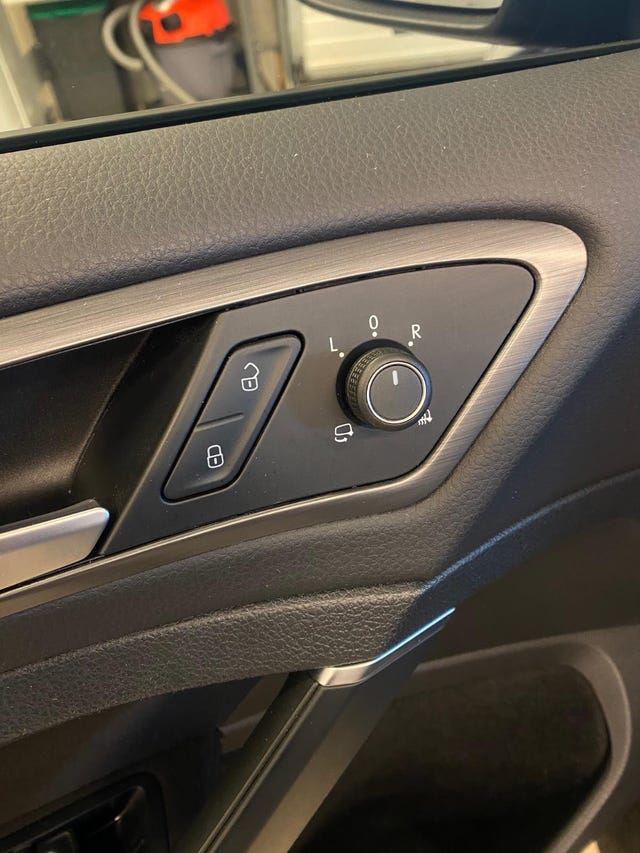 2019 VOLKSWAGEN GOLF - 14