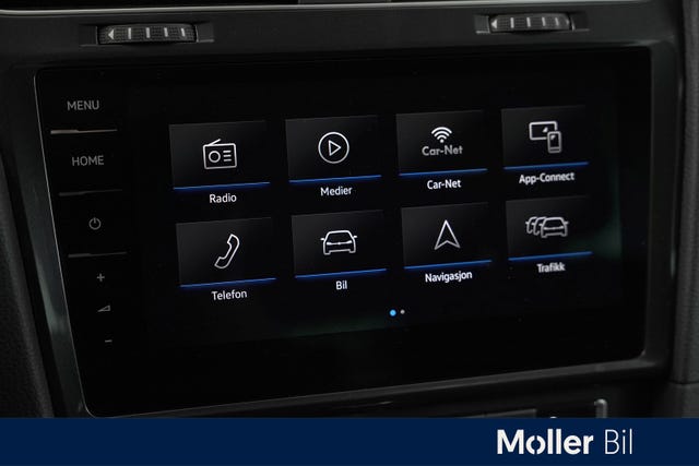2019 VOLKSWAGEN GOLF - 19