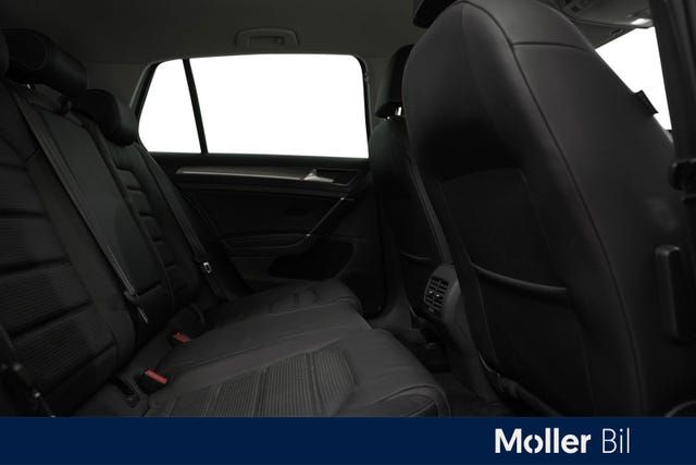 2019 VOLKSWAGEN GOLF - 17