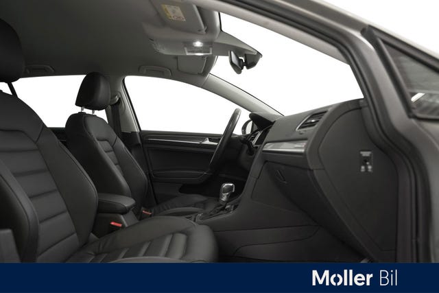 2019 VOLKSWAGEN GOLF - 18