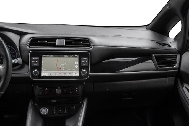 2022 NISSAN LEAF - 20