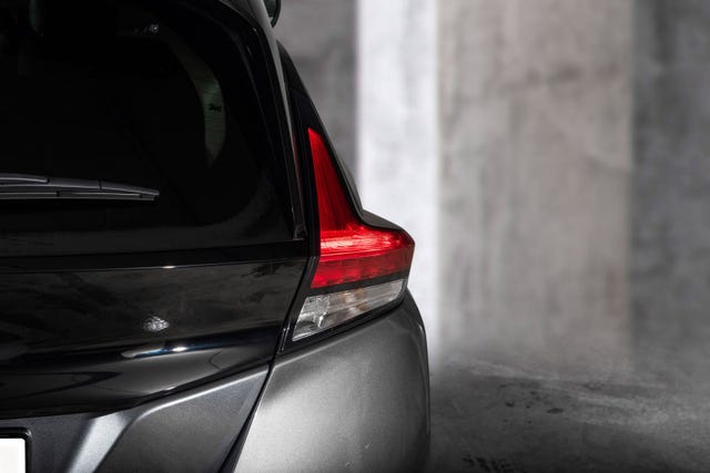 2022 NISSAN LEAF - 7