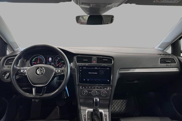 2018 VOLKSWAGEN GOLF - 16
