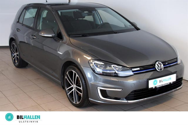 WVWZZZAUZJW913235 2018 VOLKSWAGEN GOLF-0