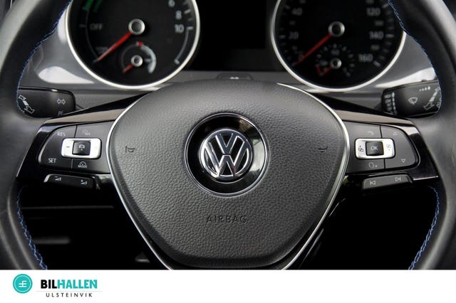 2018 VOLKSWAGEN GOLF - 11