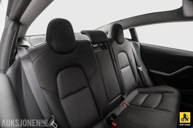 2022 TESLA MODEL 3 - 34