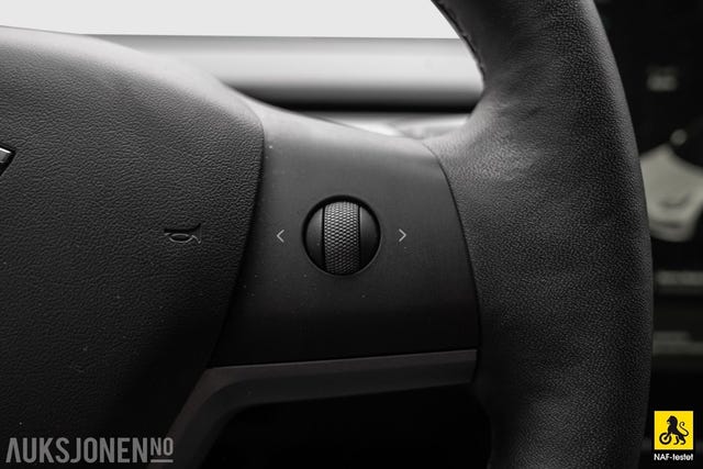 2022 TESLA MODEL 3 - 22